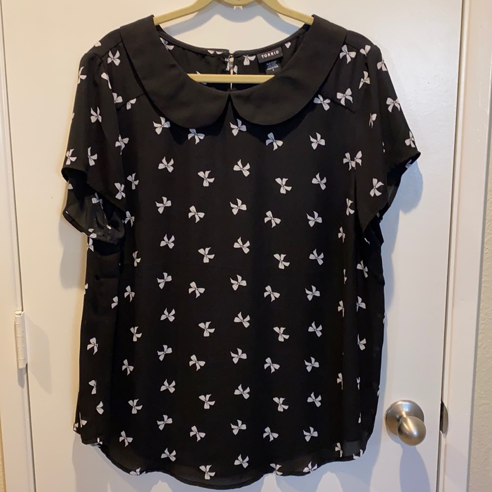 Bow Print Blouse with Peter Pan Collar